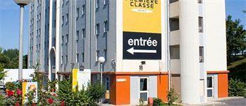 Premiere Classe Mesnil Hotel